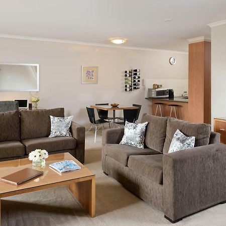 Ringwood Royale Aparthotel Bagian luar foto