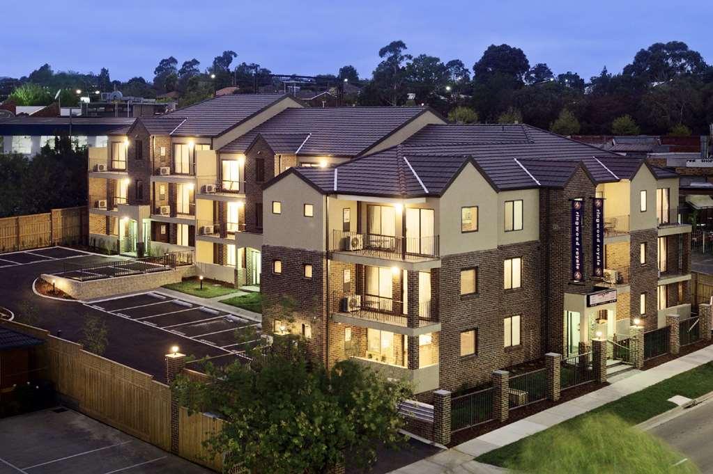 Ringwood Royale Aparthotel Bagian luar foto