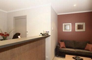 Ringwood Royale Aparthotel Bagian luar foto
